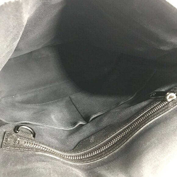 LOUIS VUITTON Taiga Milo Bags Crossbody Flap Messenger Bag Shoulder Bag - Picture 7 of 16